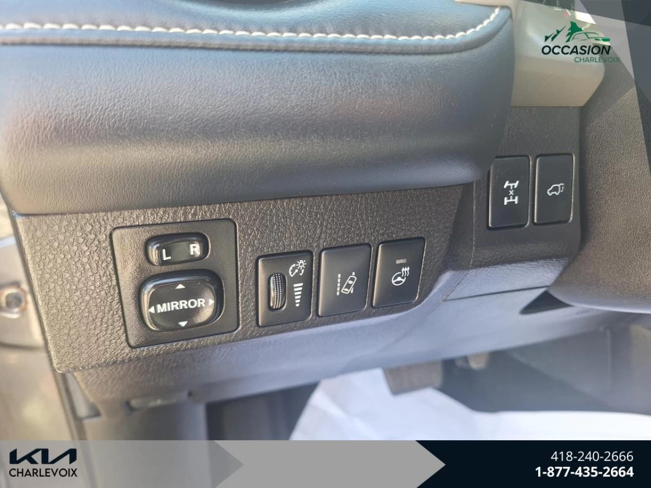 2018 Toyota RAV4 AWD XLE Main Image