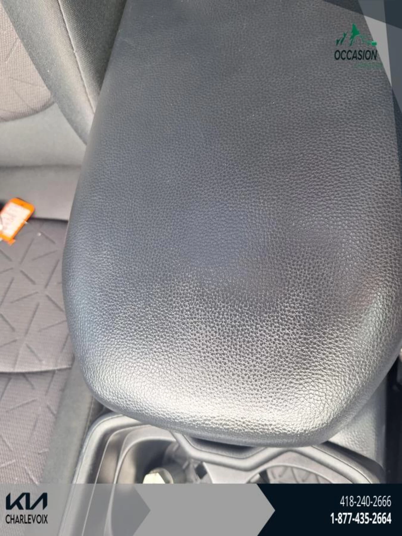 2019 Toyota RAV4 FWD XLE Image principale
