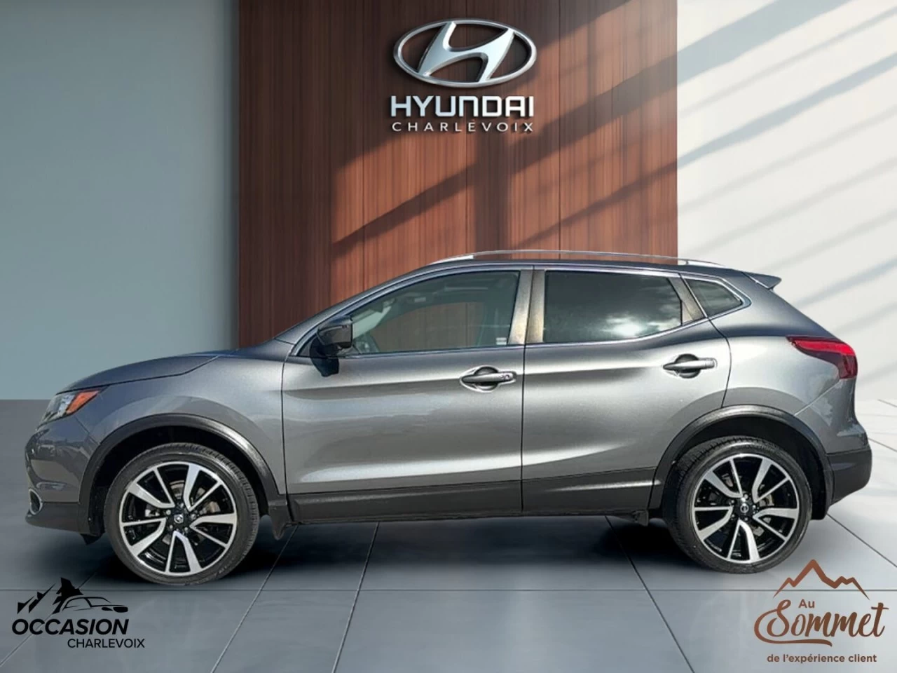 2019 Nissan Qashqai
                                                    AWD SL CVT Image principale