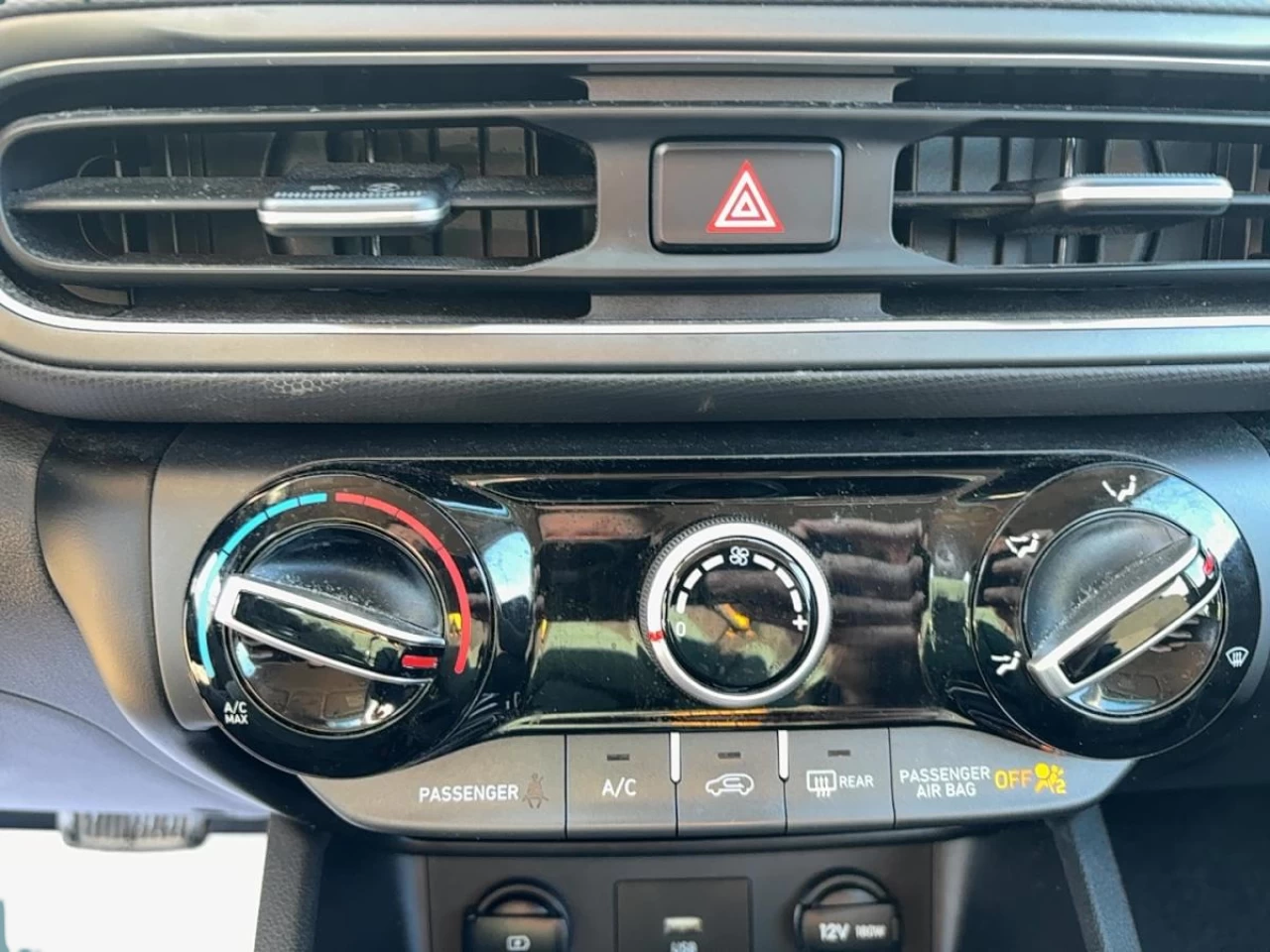 2022 Hyundai Kona
                                                    2.0L Preferred AWD Main Image