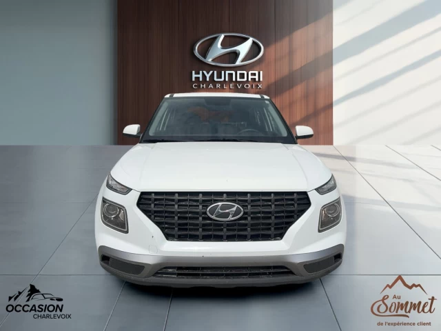 Hyundai Venue Essential IVT 2022