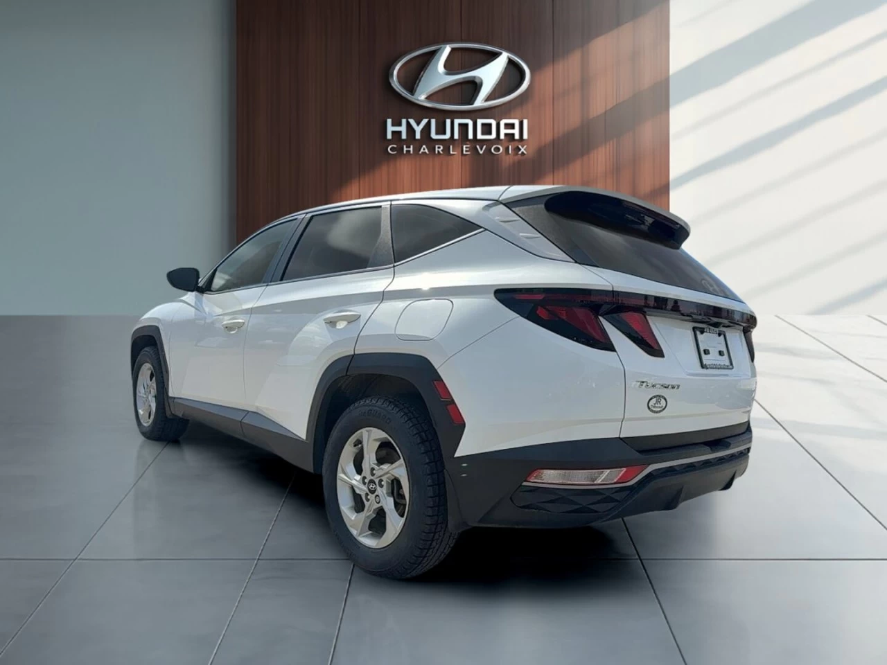 2022 Hyundai Tucson
                                                    Essential AWD Image principale