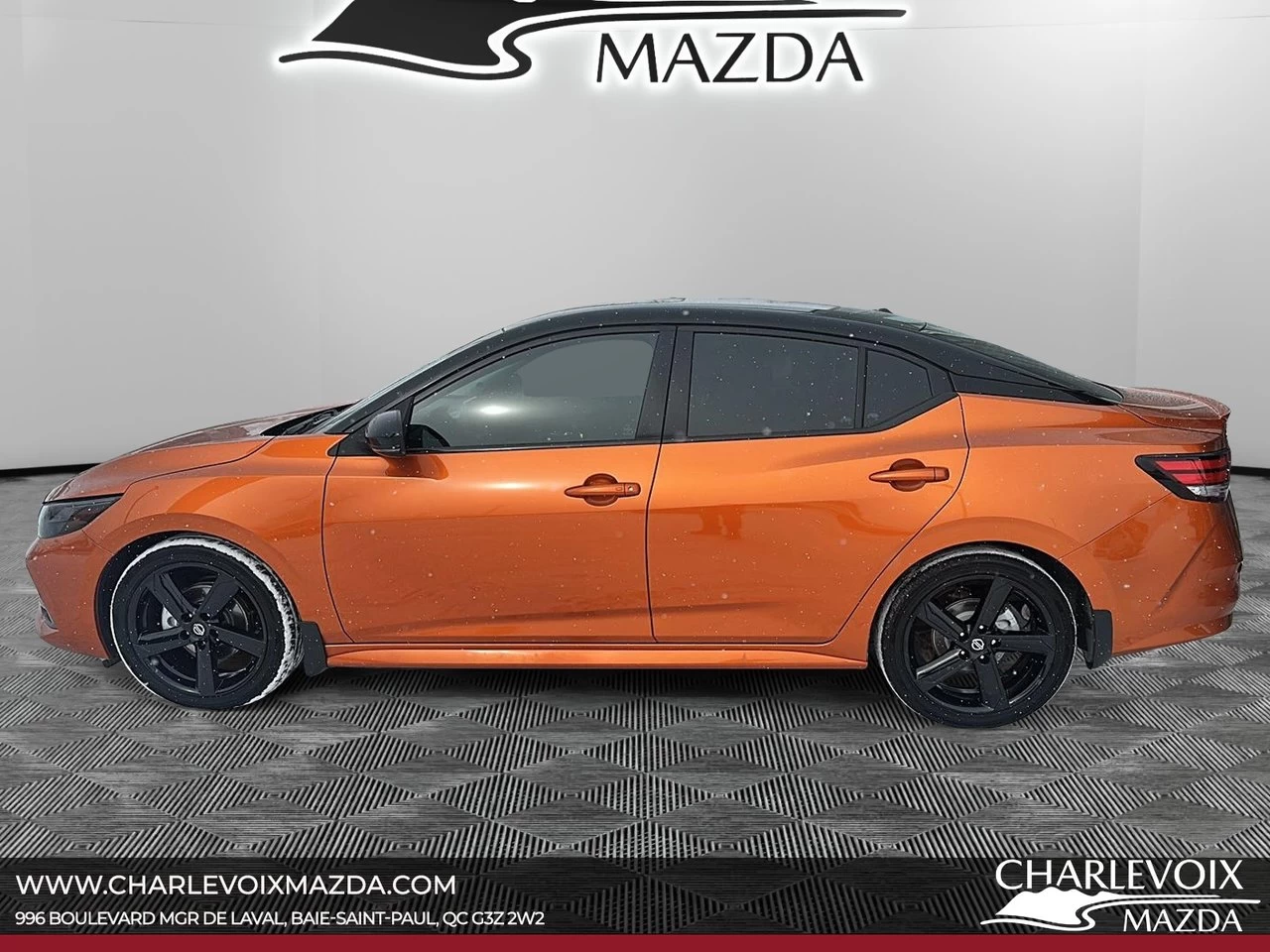 2023 Nissan Sentra SR Main Image