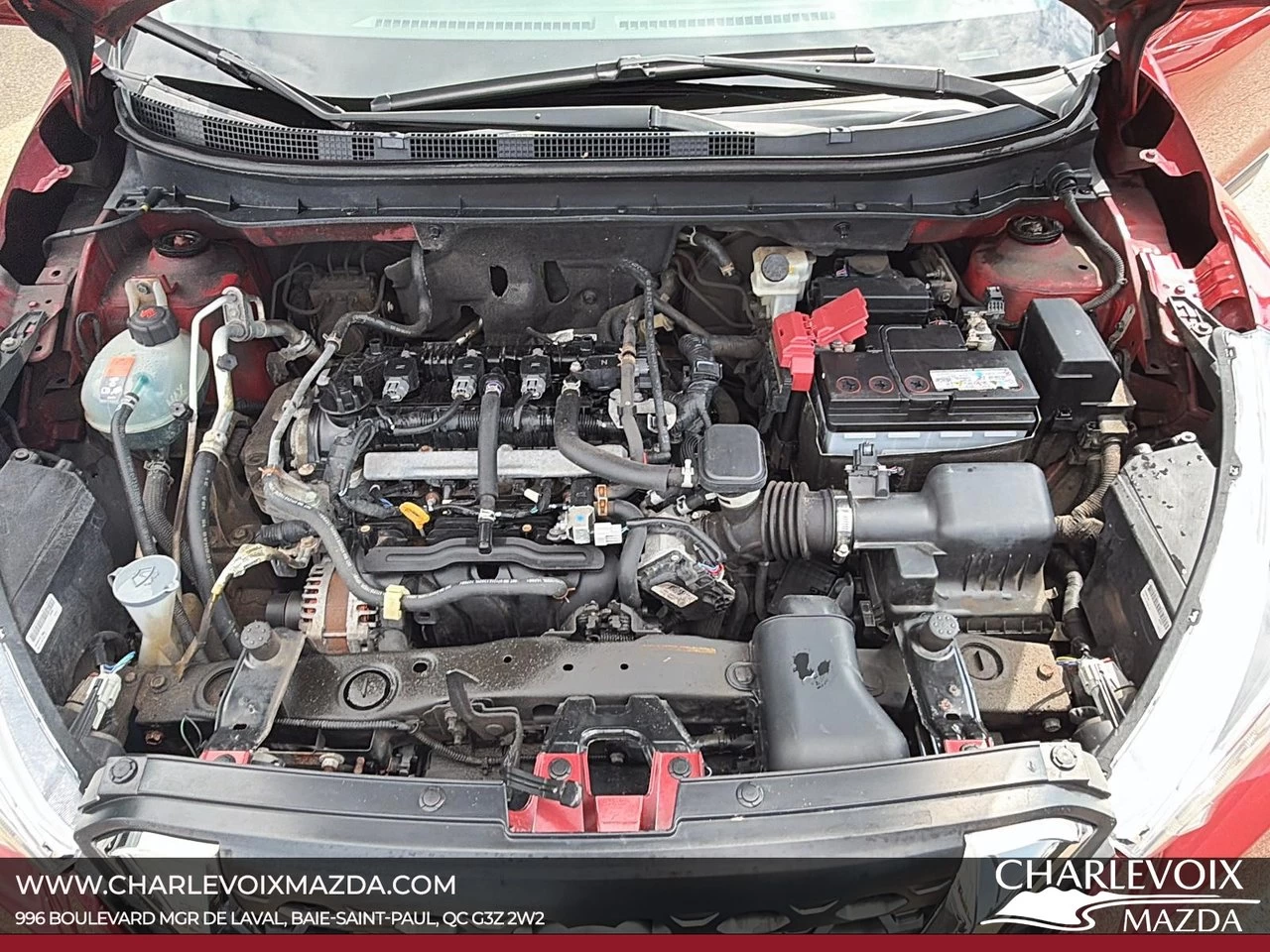 2019 Nissan Kicks SR Main Image