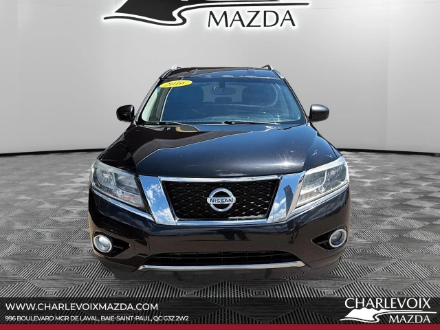 Nissan Pathfinder SV 2016