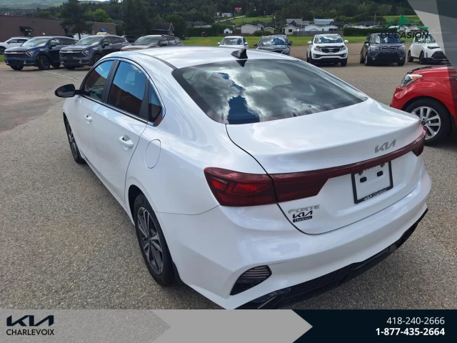 Kia Forte EX IVT 2022