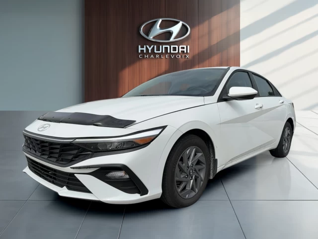 Hyundai Elantra Preferred IVT 2024