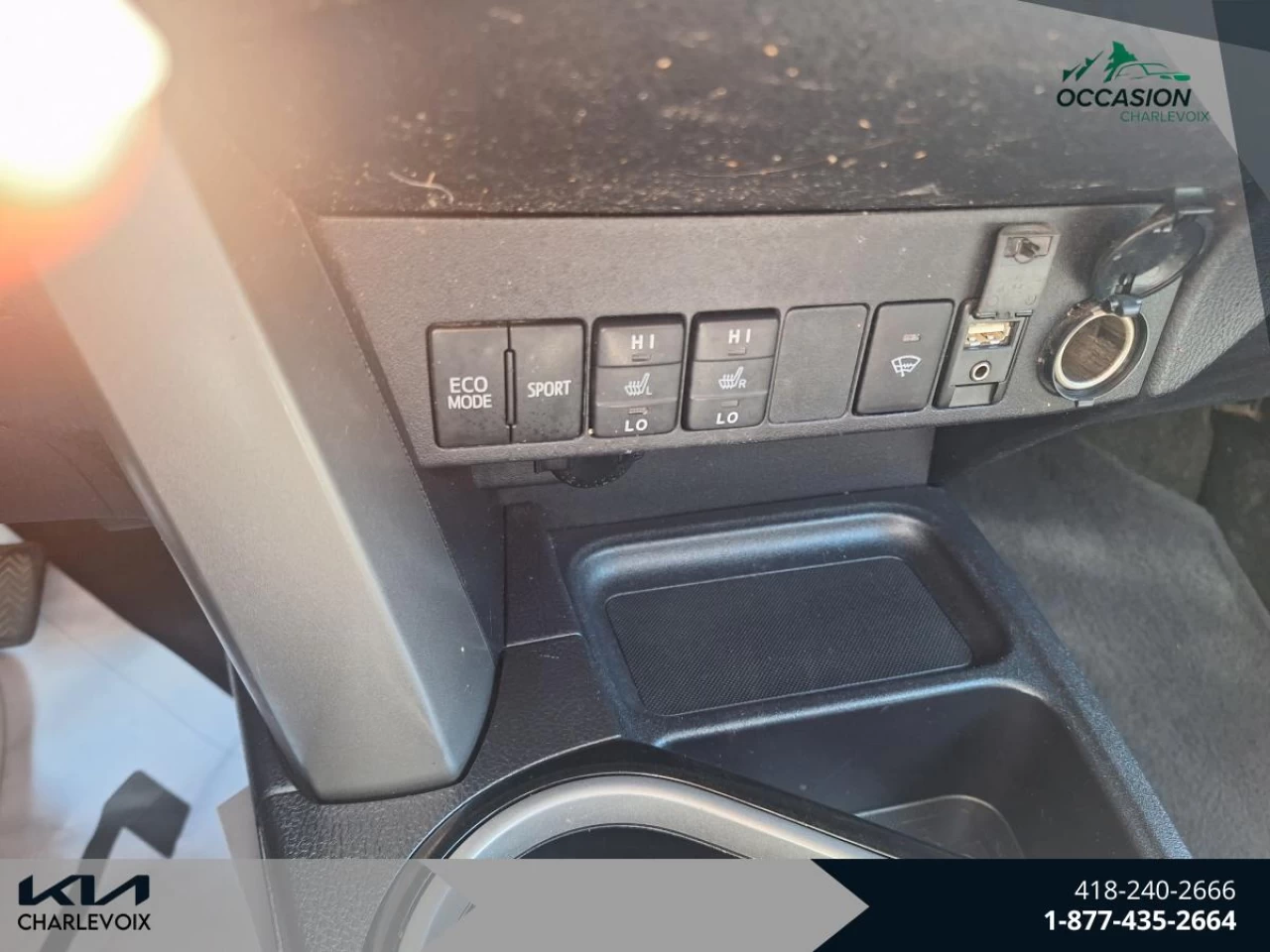 2018 Toyota RAV4 AWD XLE Main Image