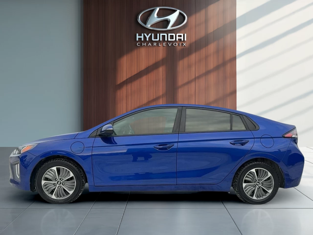2021 Hyundai IONIQ Hybrid Preferred Hatchback Image principale