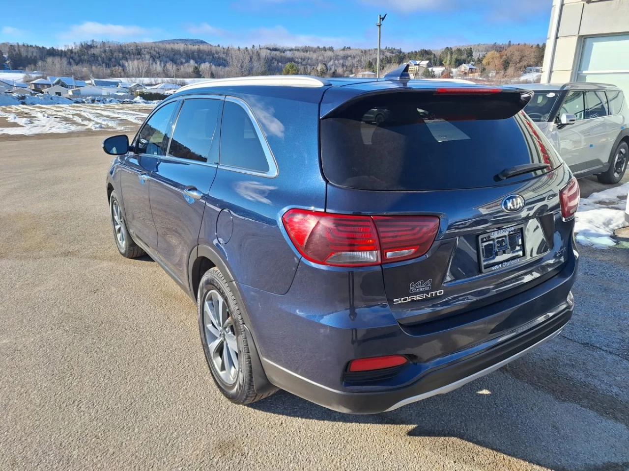 2019 Kia Sorento EX AWD Main Image