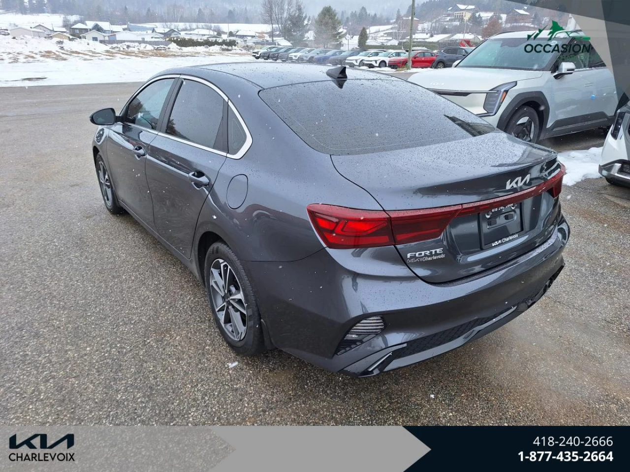 2023 Kia Forte EX Image principale