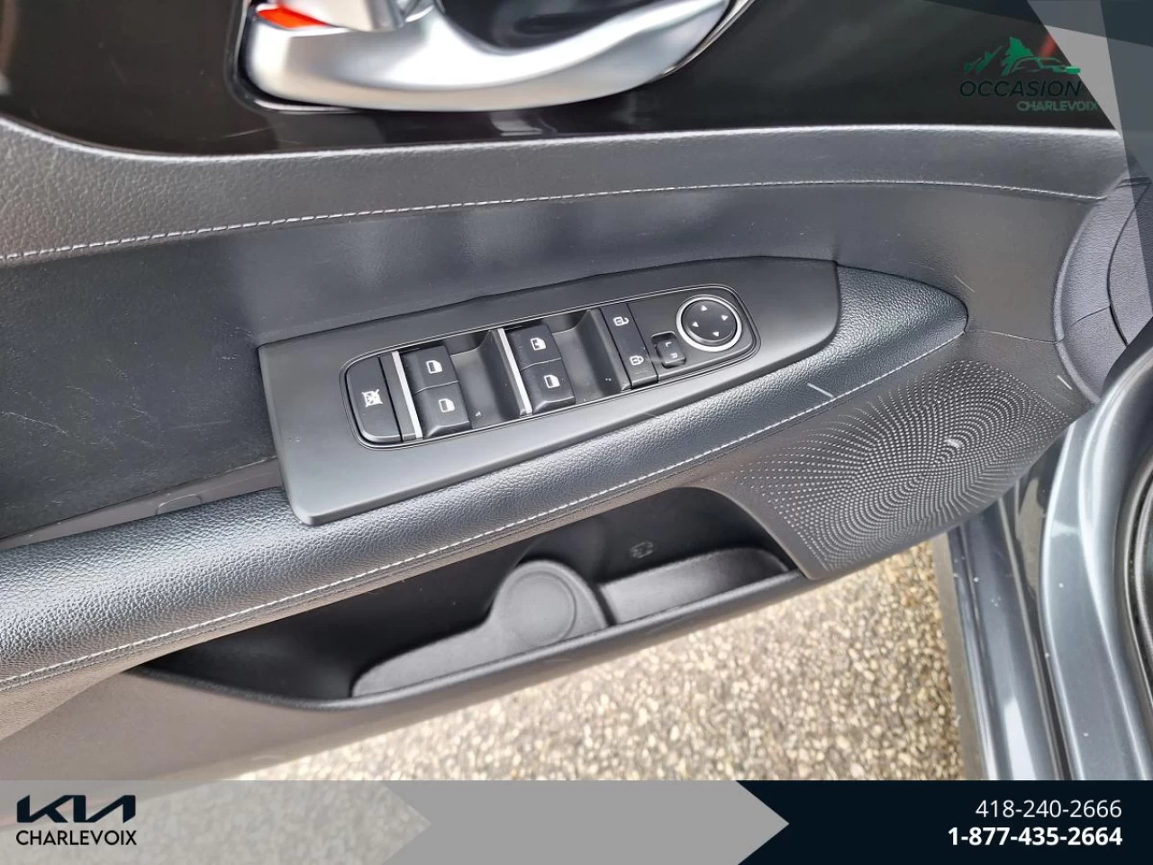 2023 Kia Forte EX Image principale