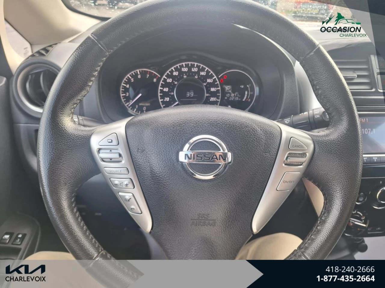 2018 Nissan Versa Note SV CVT Main Image
