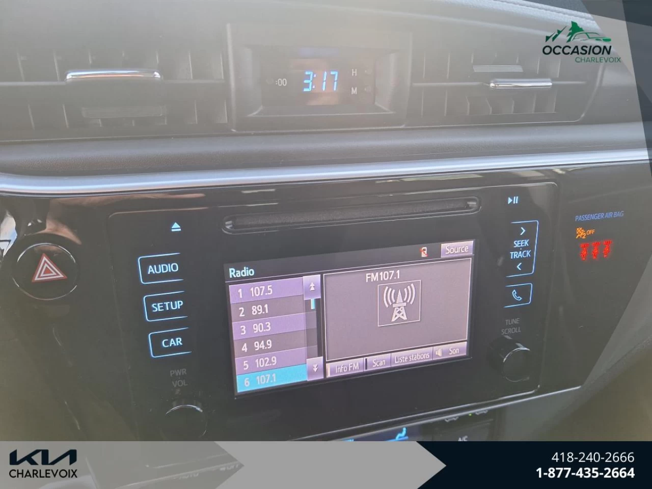 2018 Toyota Corolla LE Image principale