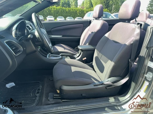 Chrysler 200 2dr Conv Touring 2012