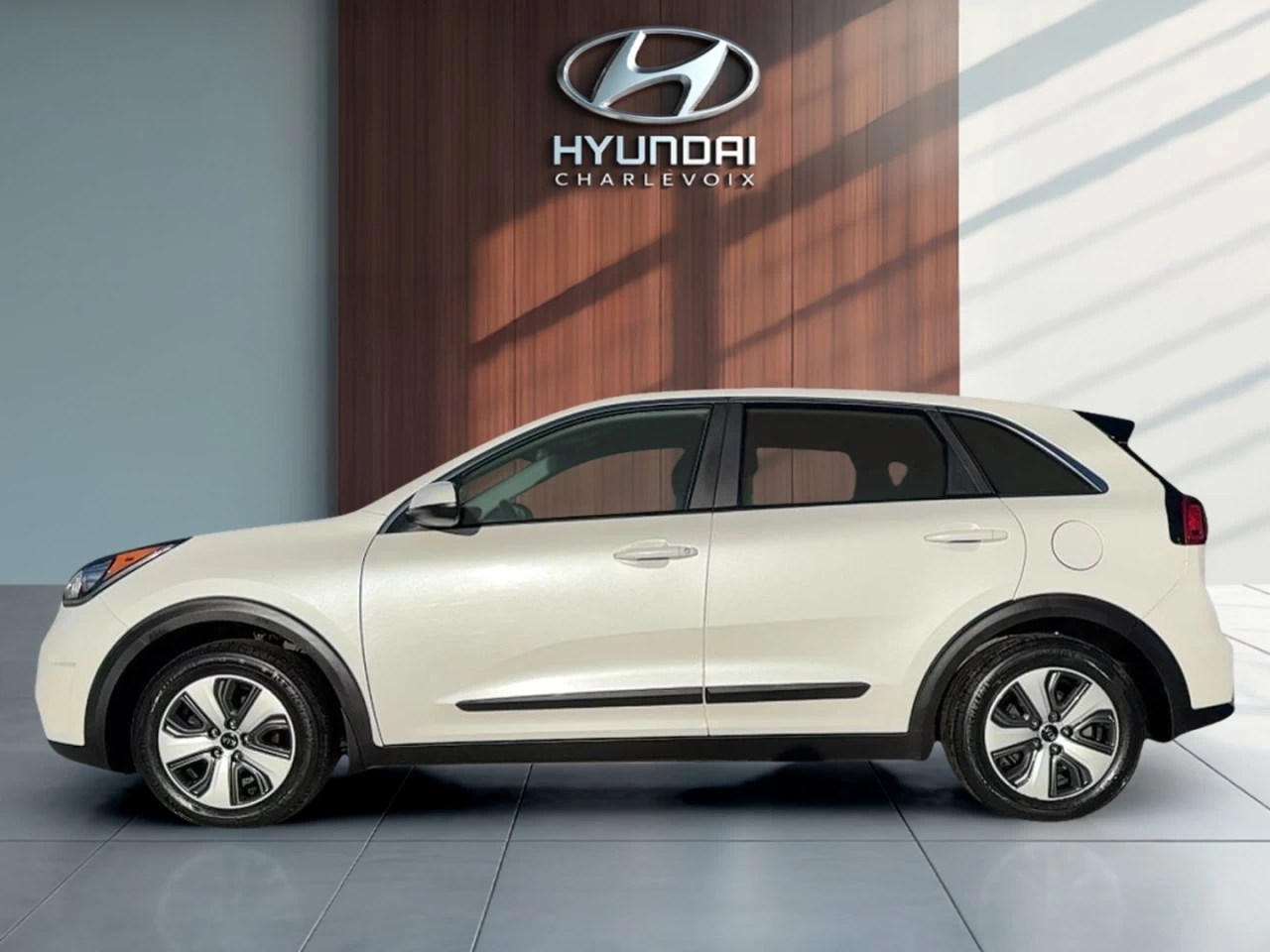 2019 Kia Niro L FWD Image principale