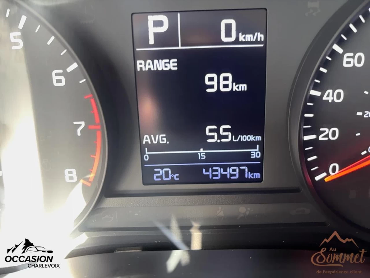 2022 Kia Rio5
                                                    LX+ IVT Image principale
