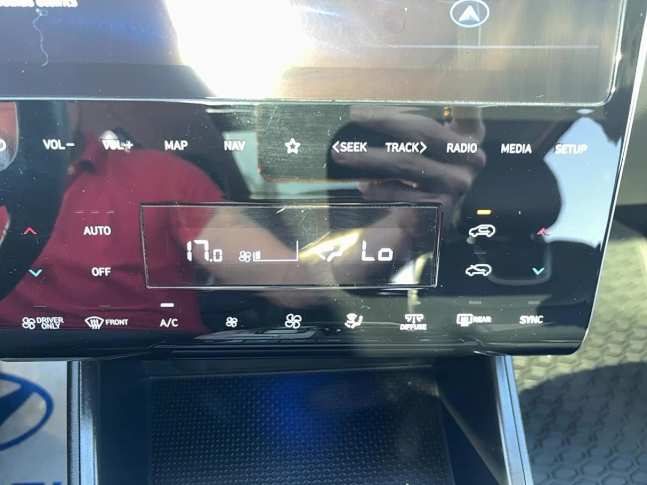 2023 Hyundai Tucson Luxury AWD Main Image