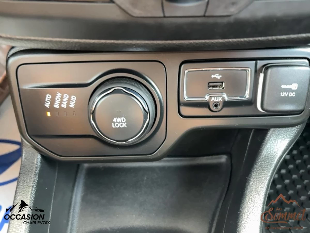 2018 Jeep Renegade
                                                    Altitude 4x4 Image principale