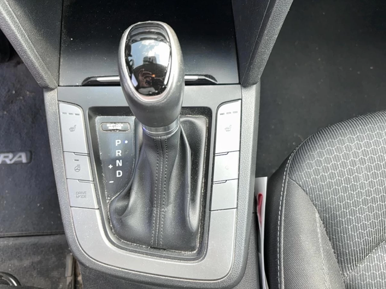 2017 Hyundai Elantra 4dr Sdn Auto GL Image principale
