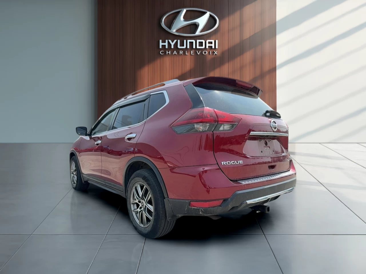 2019 Nissan Rogue AWD SV Image principale