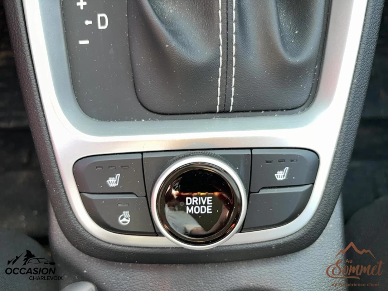2021 Hyundai Venue Preferred IVT w/Two-Tone Image principale