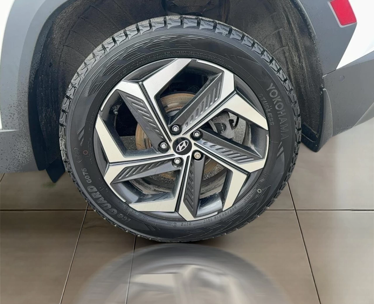 2023 Hyundai Tucson
                                                    Ultimate AWD Image principale