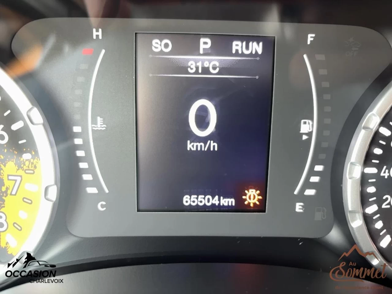 2018 Jeep Renegade
                                                    Altitude 4x4 Image principale