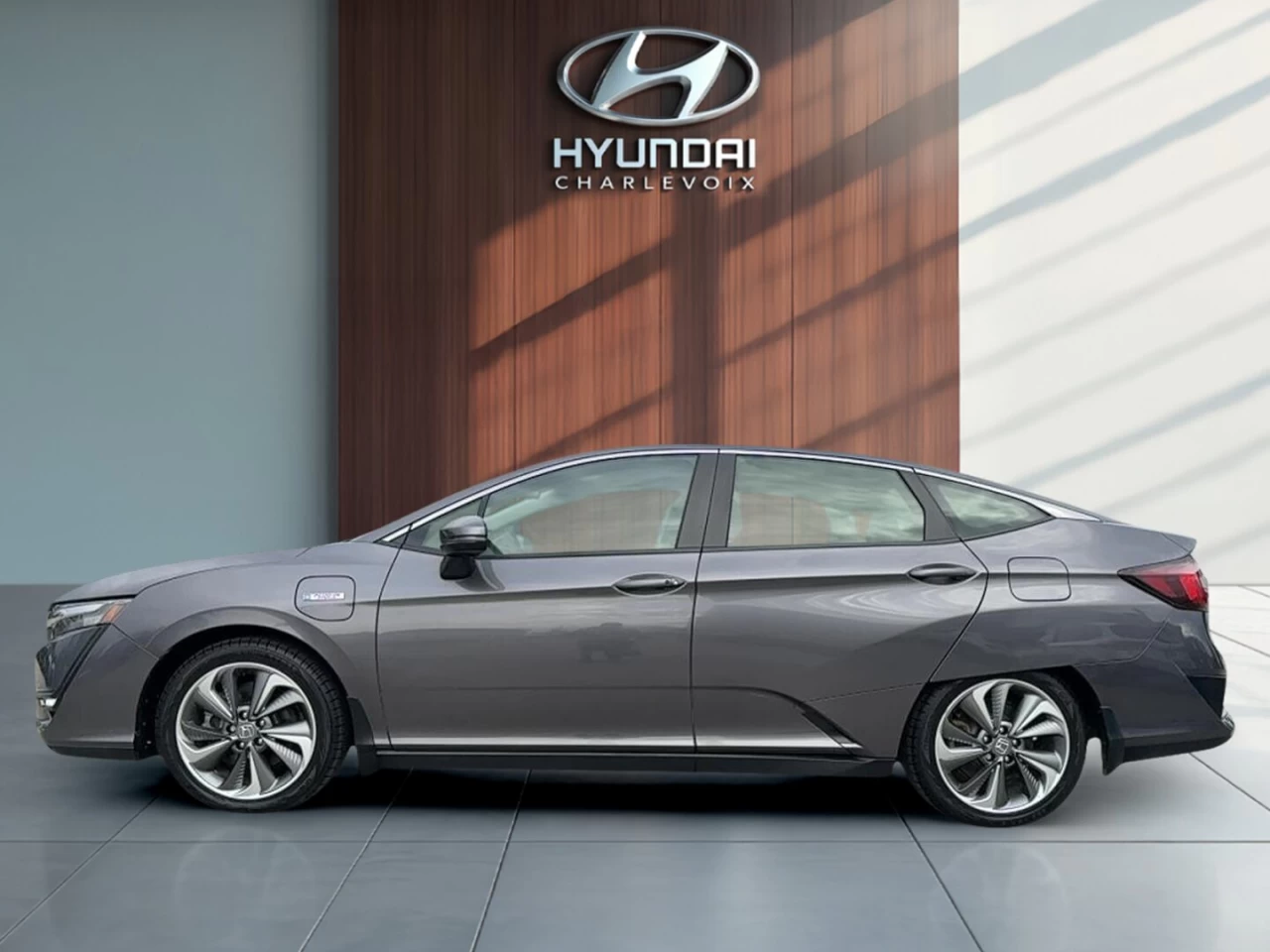 2019 Honda Clarity Plug-in Hybrid
                                                    Sedan Image principale