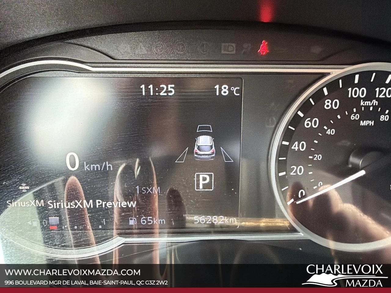 2019 Nissan Kicks SR Main Image
