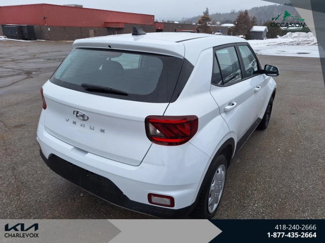 Hyundai Venue Essential 2021