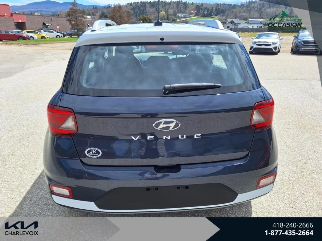 Hyundai Venue Preferred IVT w/Two-Tone 2023