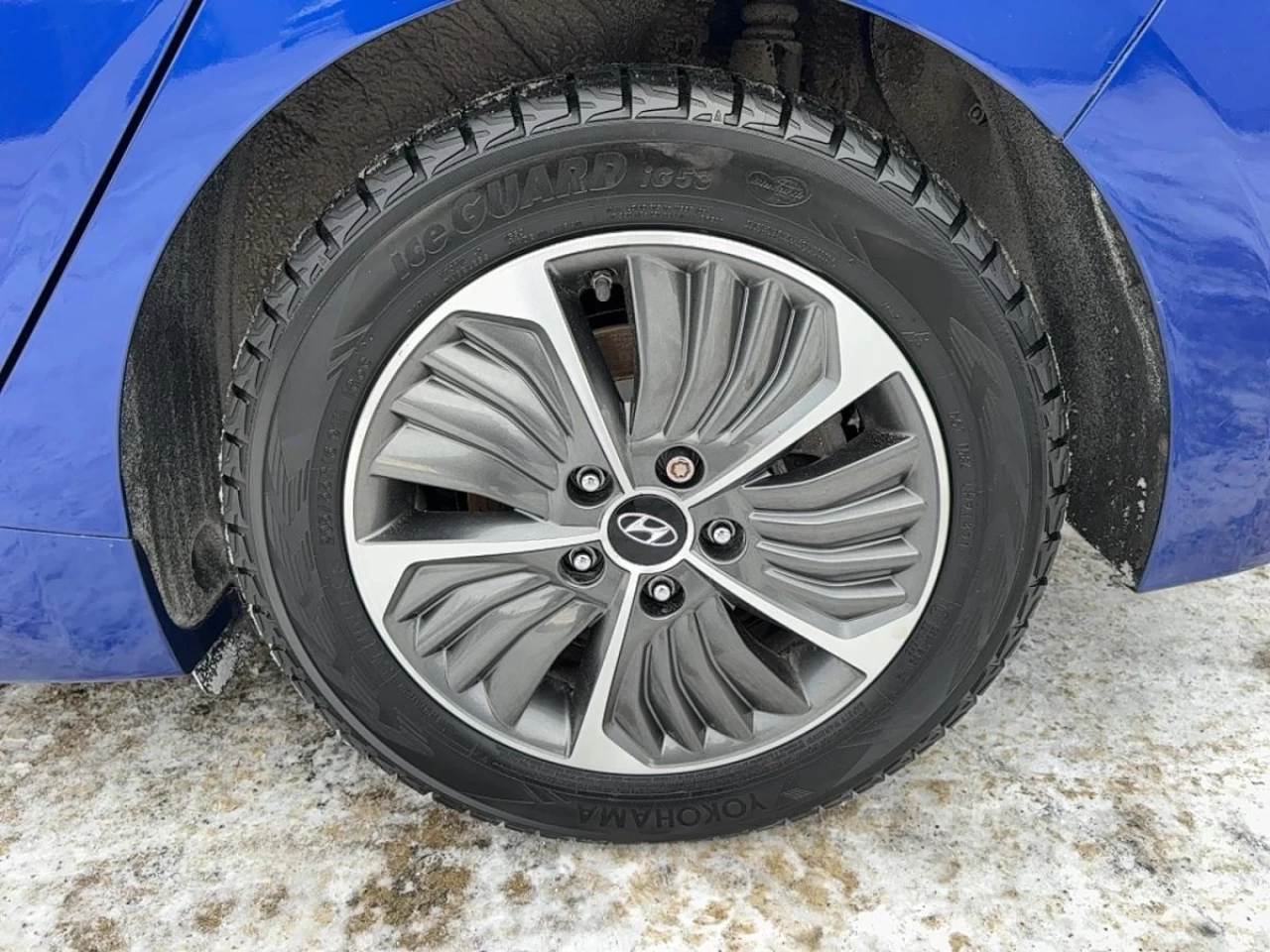 2021 Hyundai IONIQ Hybrid Preferred Hatchback Image principale