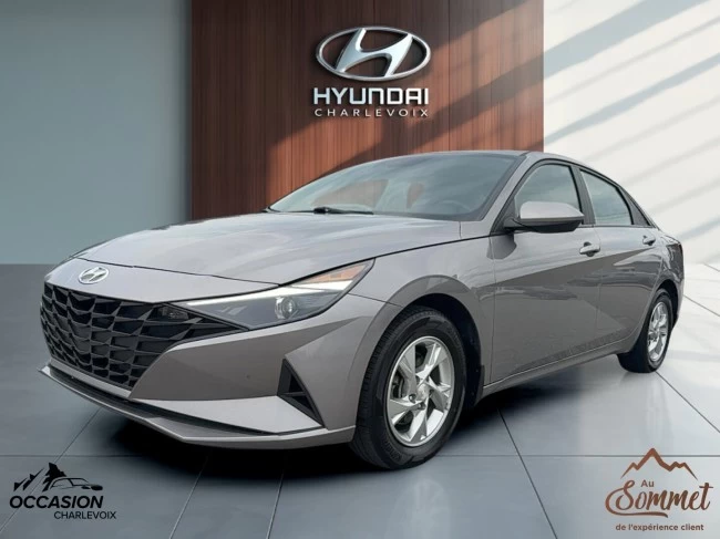 Hyundai Elantra - 2023
