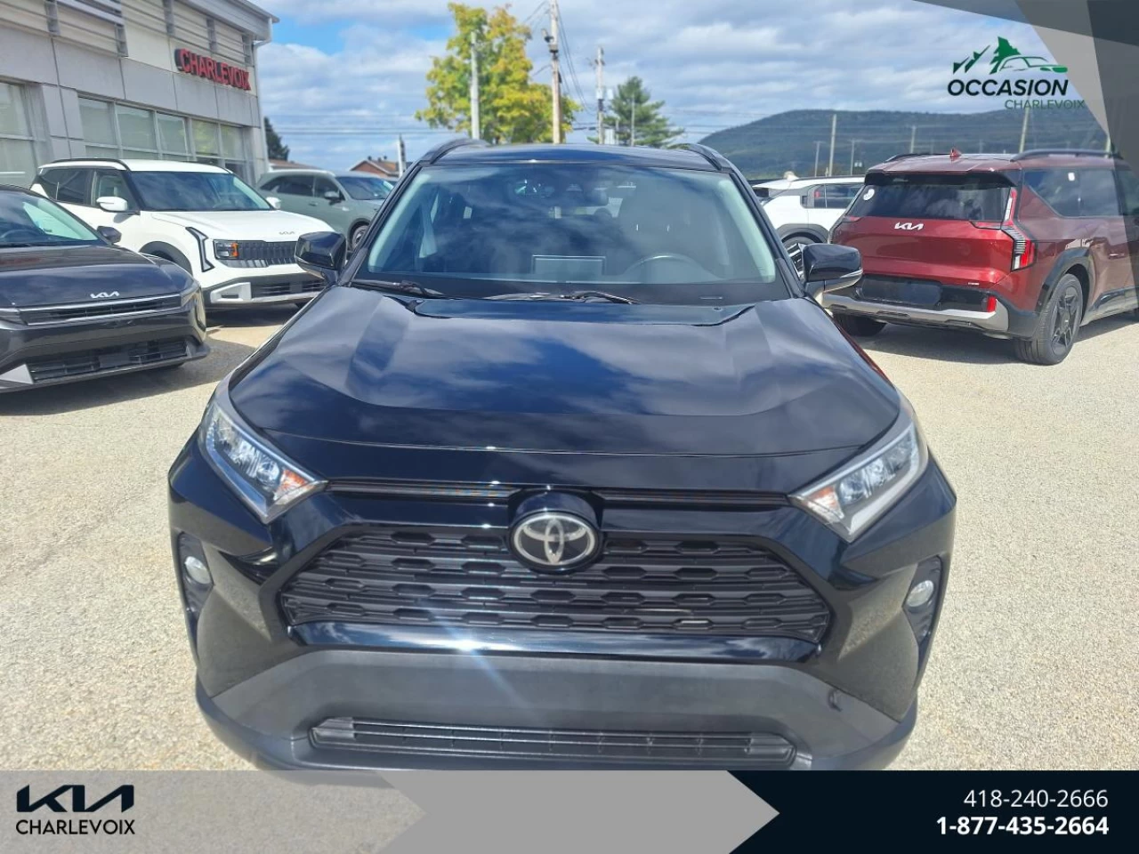 2019 Toyota RAV4 FWD XLE Image principale