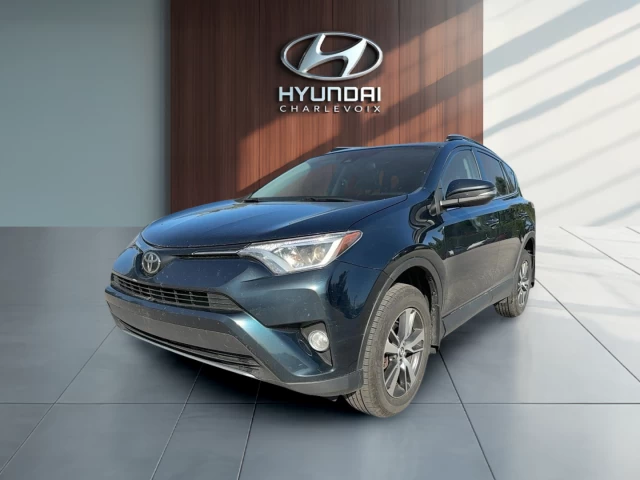 Toyota RAV4 AWD XLE 2018