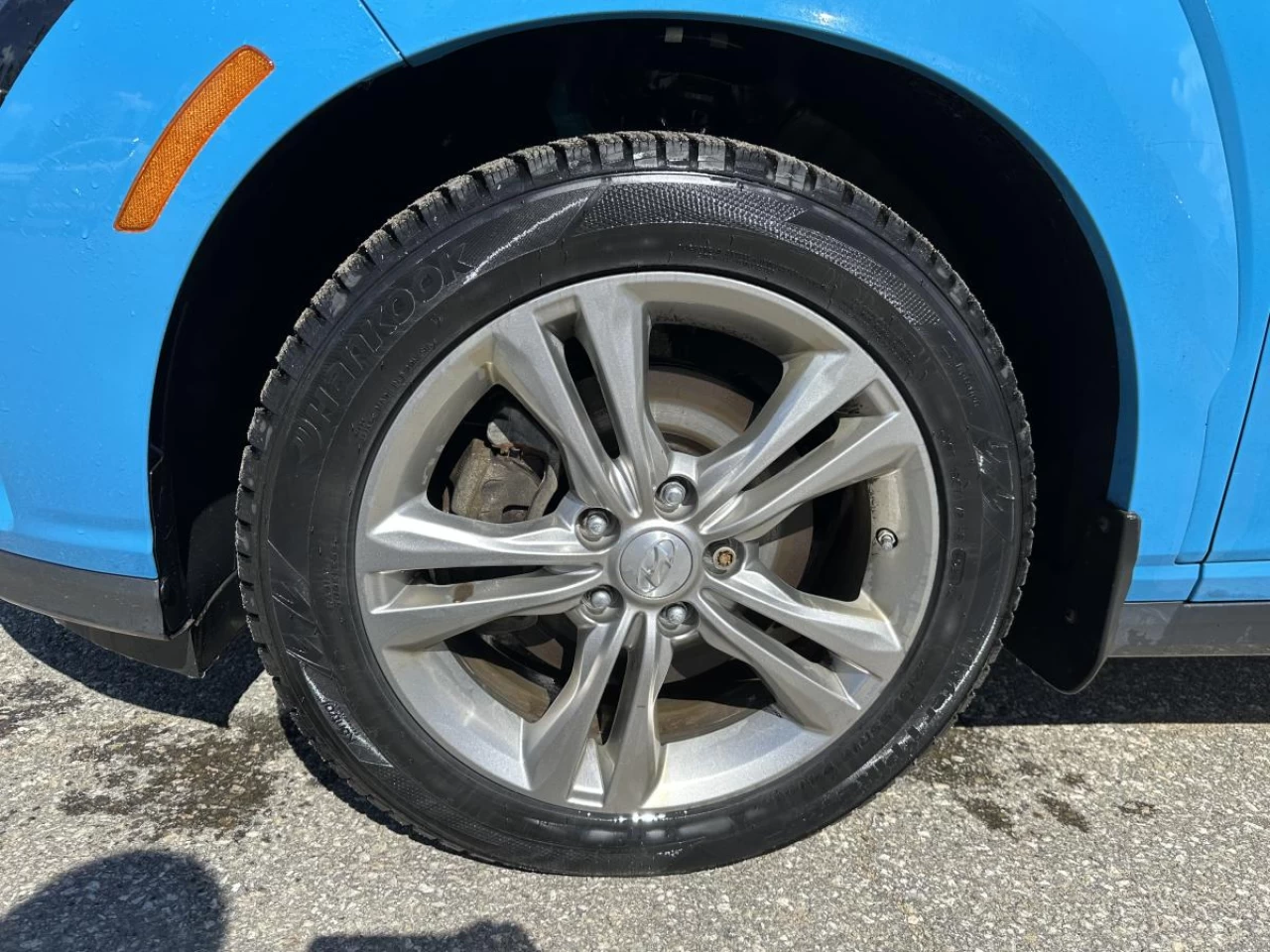 2022 Hyundai Kona electric Preferred FWD w/Two-Tone Roof Main Image