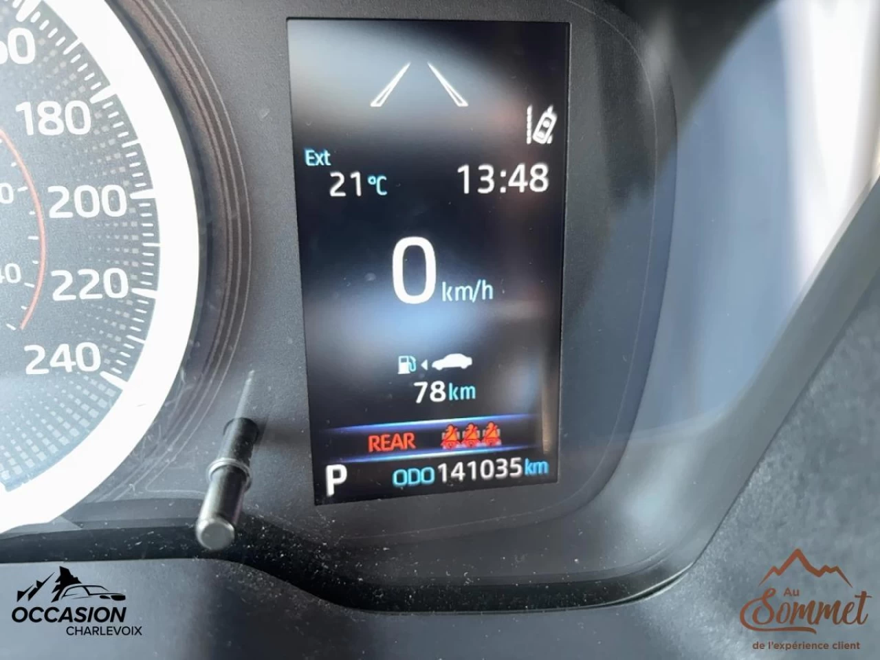 2021 Toyota Corolla
                                                    SE GROUPE AMÉLIORÉ CVT + TOIT OUVRANT Image principale