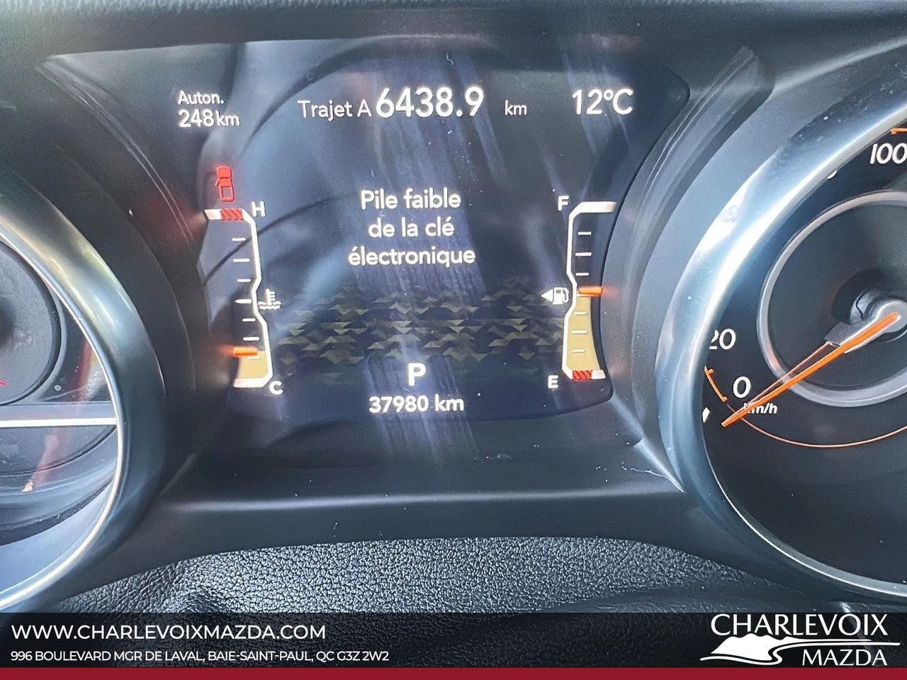 2021 Jeep Gladiator Overland Main Image