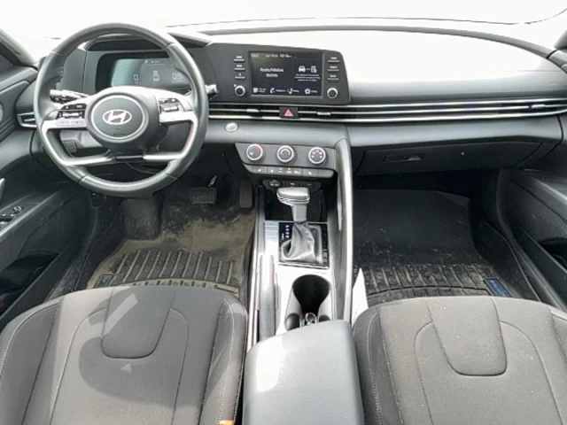Hyundai Elantra Preferred IVT 2024
