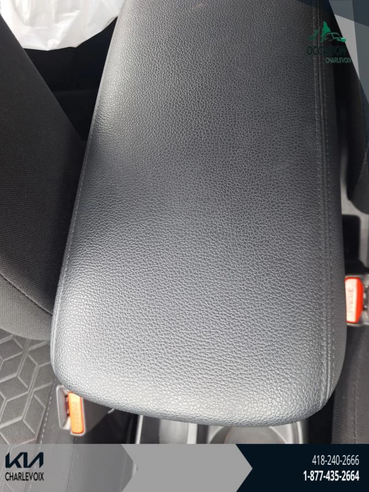 2021 Mitsubishi RVR ES AWC Main Image