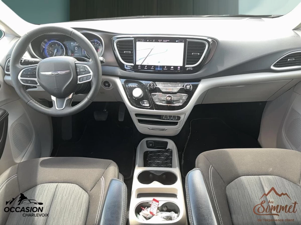 2022 Chrysler Grand Caravan SXT 2WD Image principale