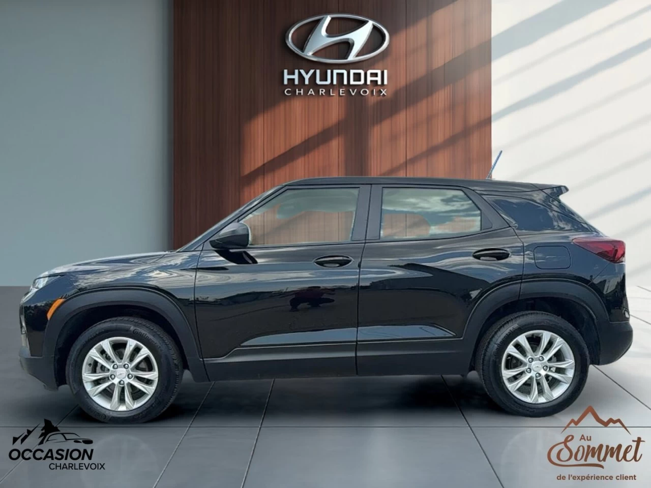 2022 Chevrolet TrailBlazer
                                                    AWD 4dr LS Image principale
