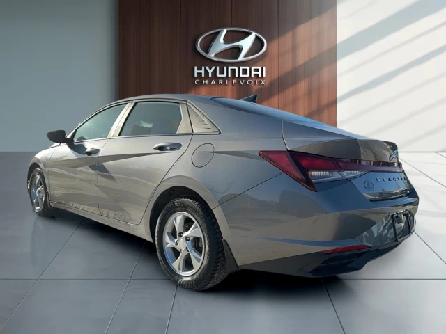 Hyundai Elantra Essential IVT 2023