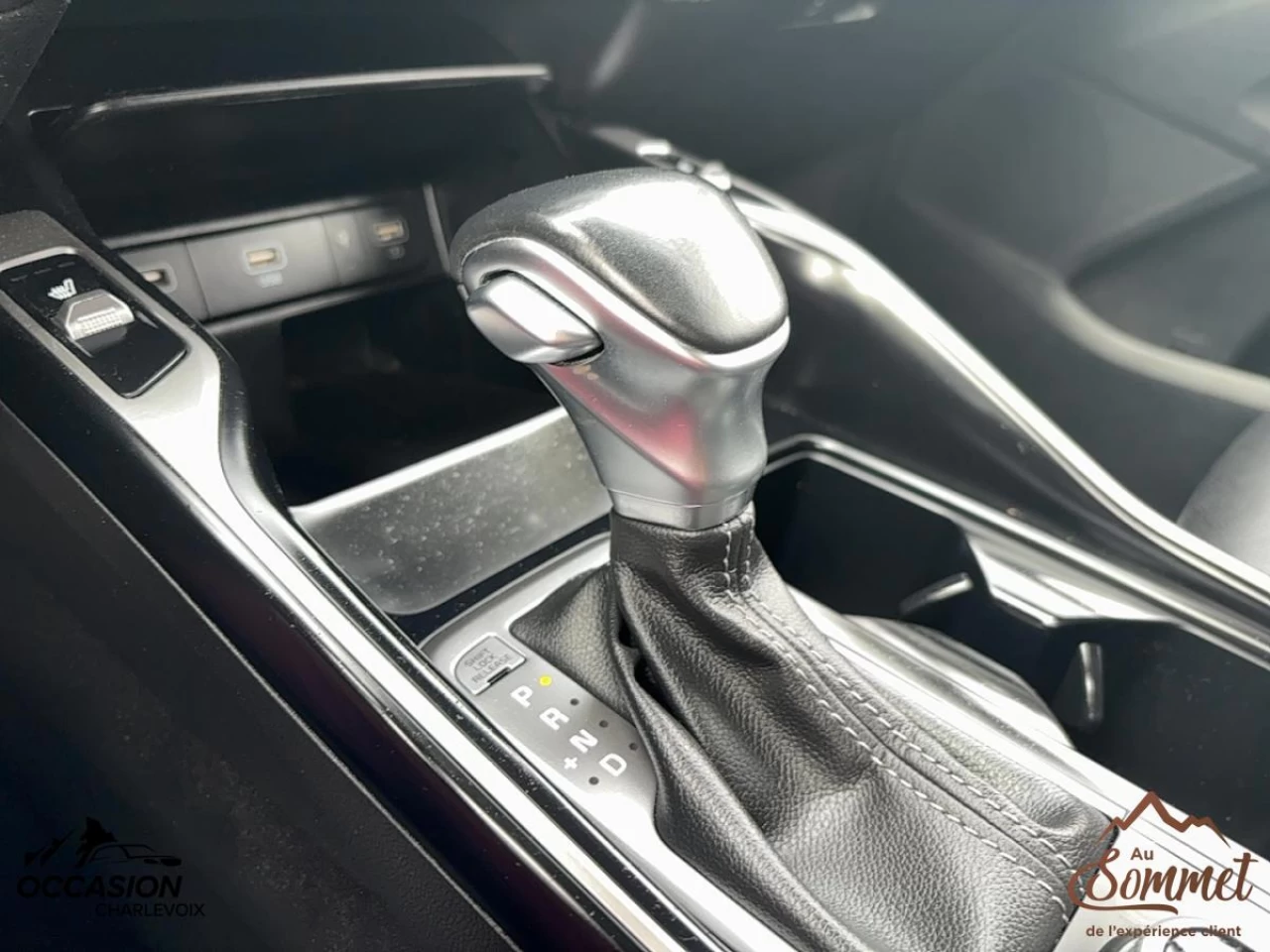 2023 Kia Sorento
                                                    EX AWD Image principale