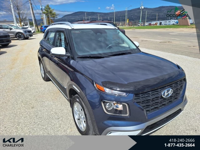 Hyundai Venue Preferred IVT w/Two-Tone 2023