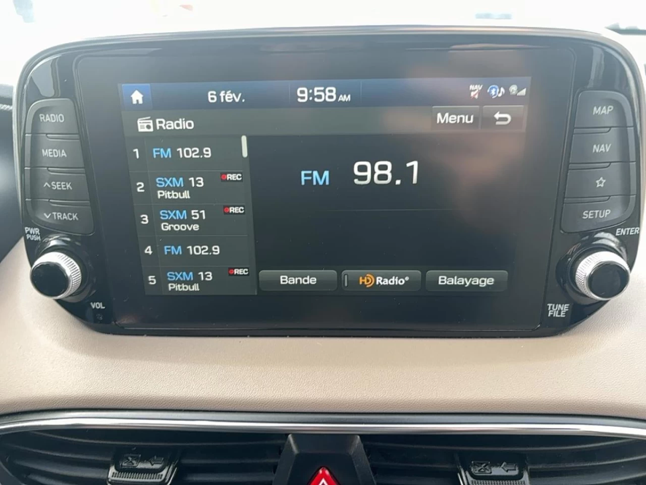 2020 Hyundai Santa Fe
                                                    2.0T Ultimate AWD Main Image