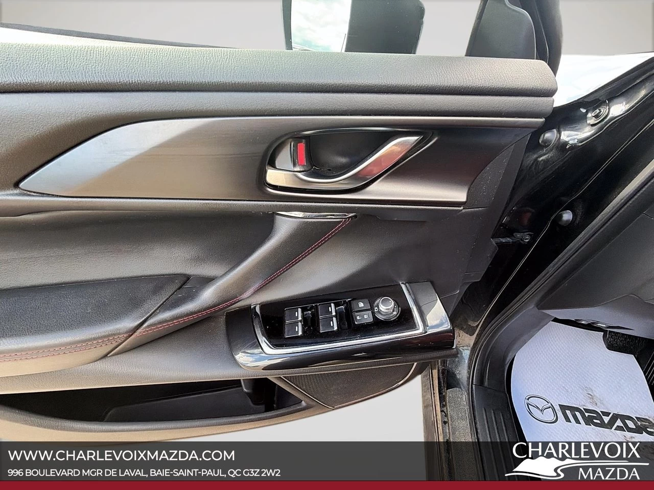 2023 Mazda CX-9  Main Image