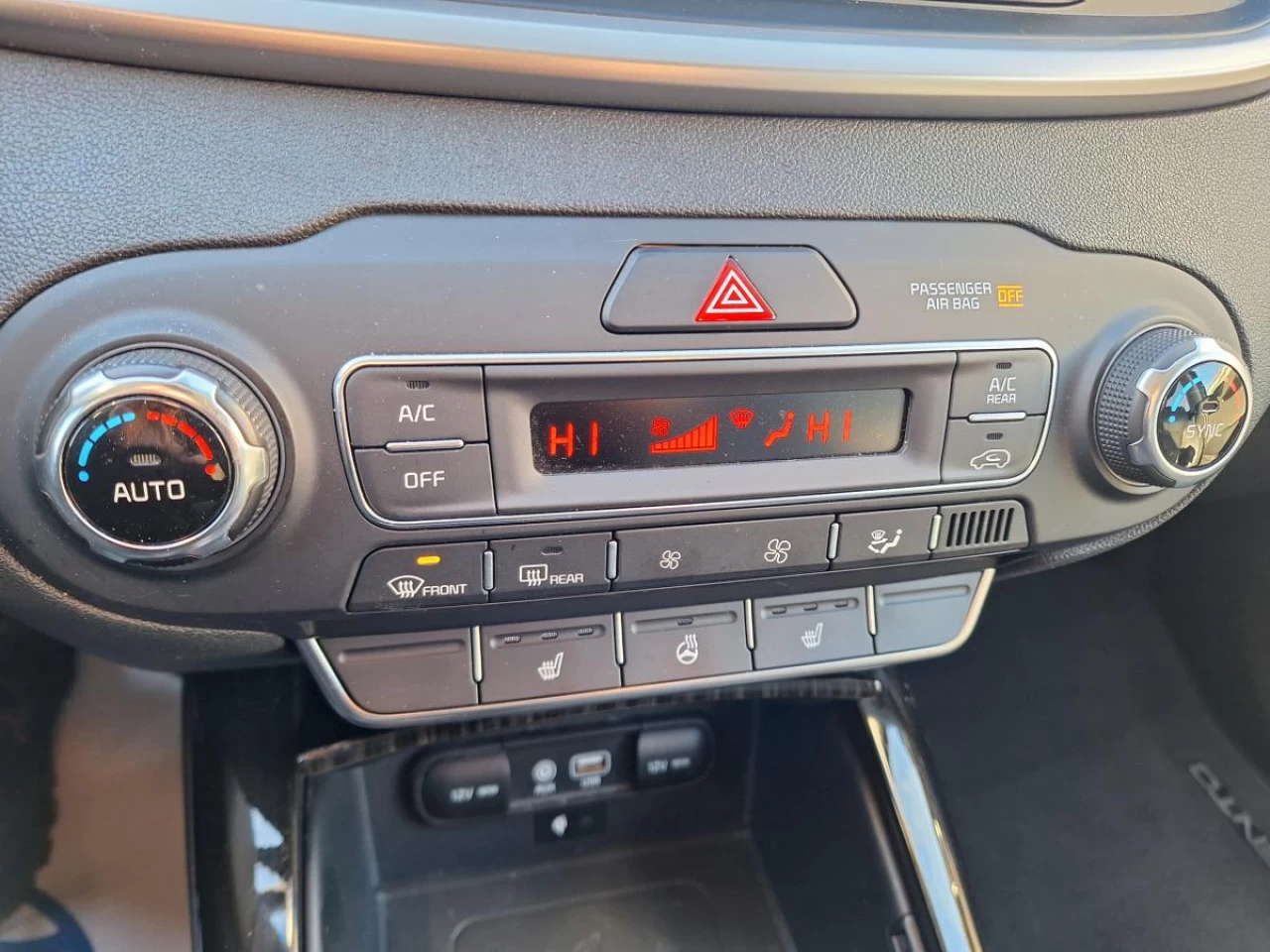 2019 Kia Sorento EX AWD Main Image