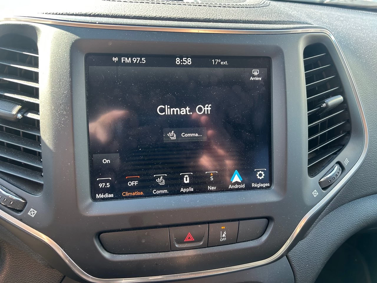 2022 Jeep Cherokee Altitude Luxe Main Image